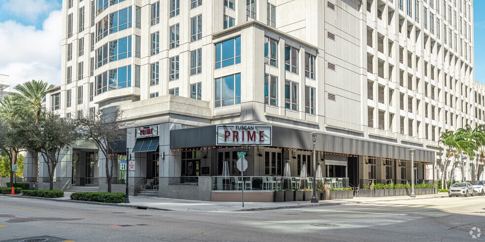 More Photos Of 401 E Las Olas Blvd, Fort Lauderdale Office For Lease