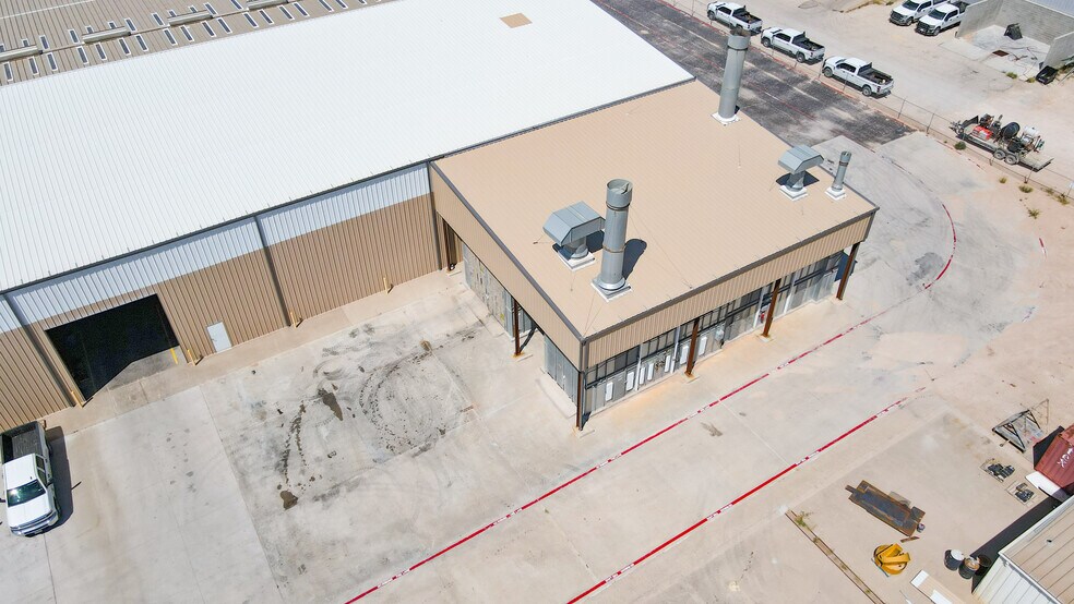 More Photos Of 1105 S Grandview Ave, Odessa Industrial For Sale