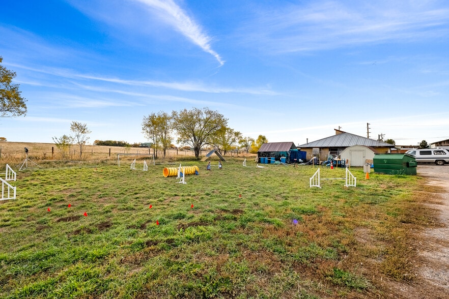 More Photos Of 60 County Road 234, Durango Flex For Sale