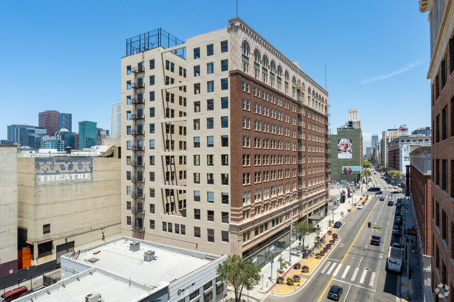 Primary Photo Of 1031 S Broadway, Los Angeles Office For Lease