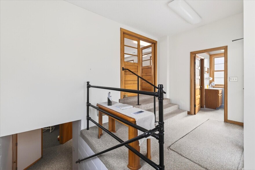 More Photos Of , Spencer Specialty For Sale