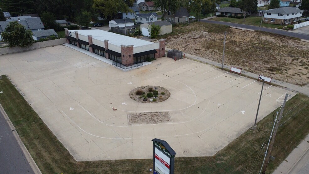 More Photos Of 1001 E War Memorial Dr, Peoria Heights Land For Sale