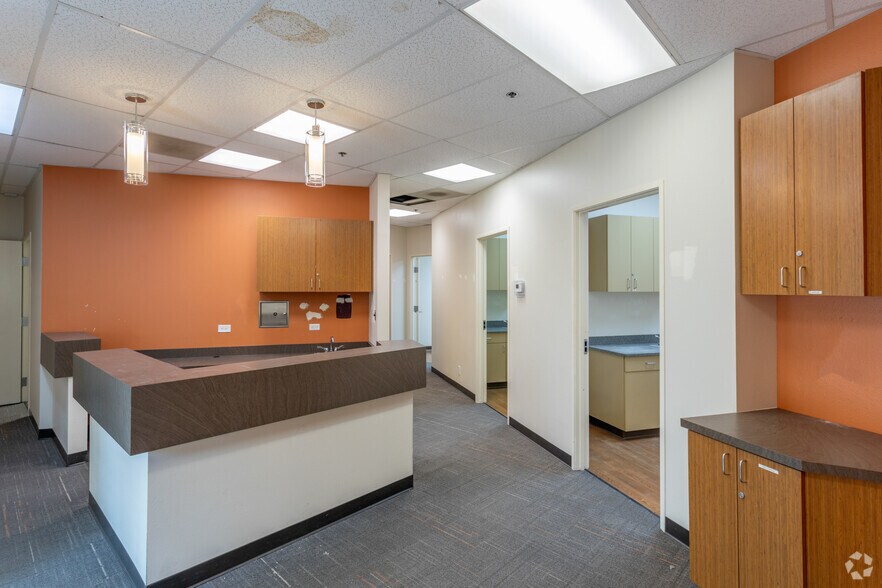 More Photos Of 488 E Valley Pky, Escondido Medical For Lease