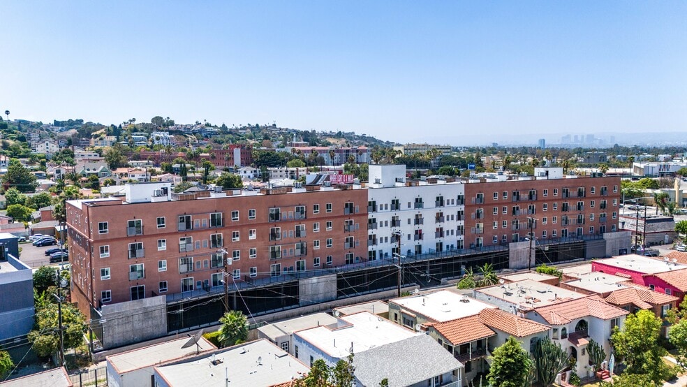 More Photos Of 4242 Crenshaw Blvd, Los Angeles Apartments For Sale