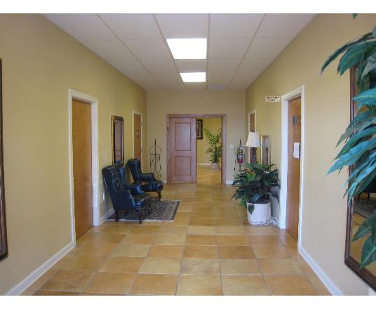 More Photos Of 4701 Fairway Ave, North Little Rock Office For Lease