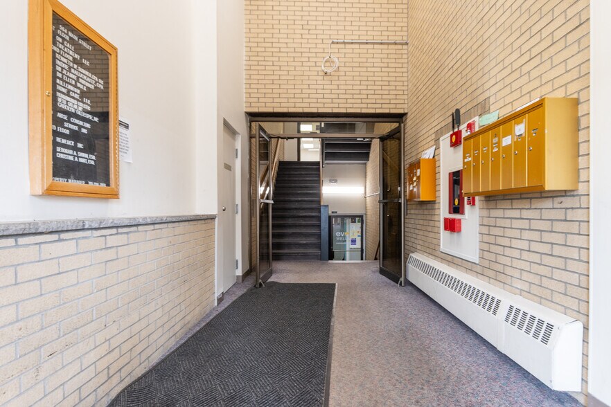 More Photos Of , Waltham Unknown For Sale