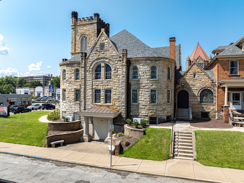 More Photos Of 486 S Graham St, Pittsburgh Religious Facility For Sale