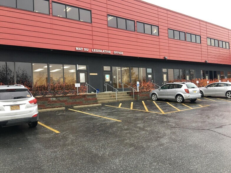 More Photos Of 600 E Railroad Ave, Wasilla Office For Sale