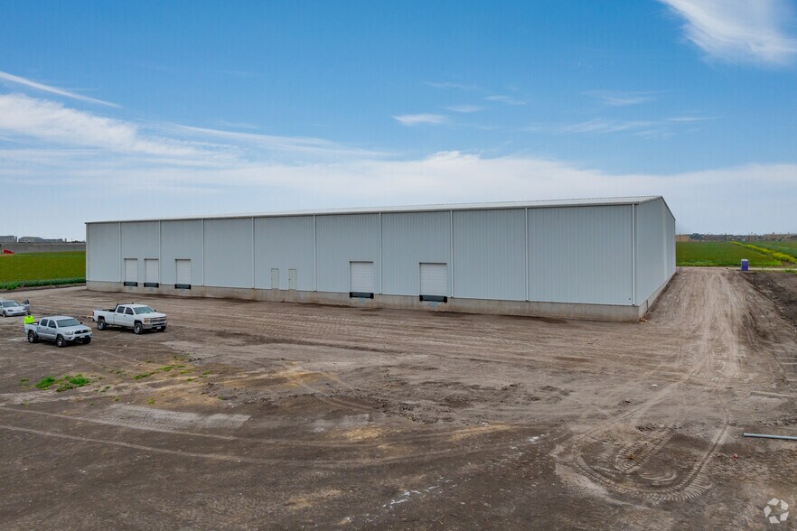 More Photos Of 6997 NPID & Bates Rd, Corpus Christi Industrial For Sale