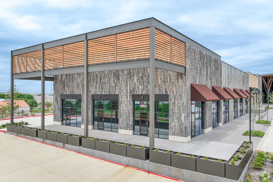 More Photos Of NWC Old Denton Rd & E Jackson Rd, Carrollton Unknown For Lease