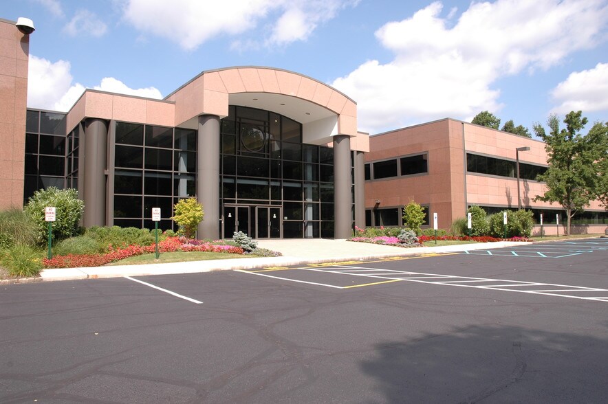 Primary Photo Of 3 Paragon Dr, Montvale Office For Lease