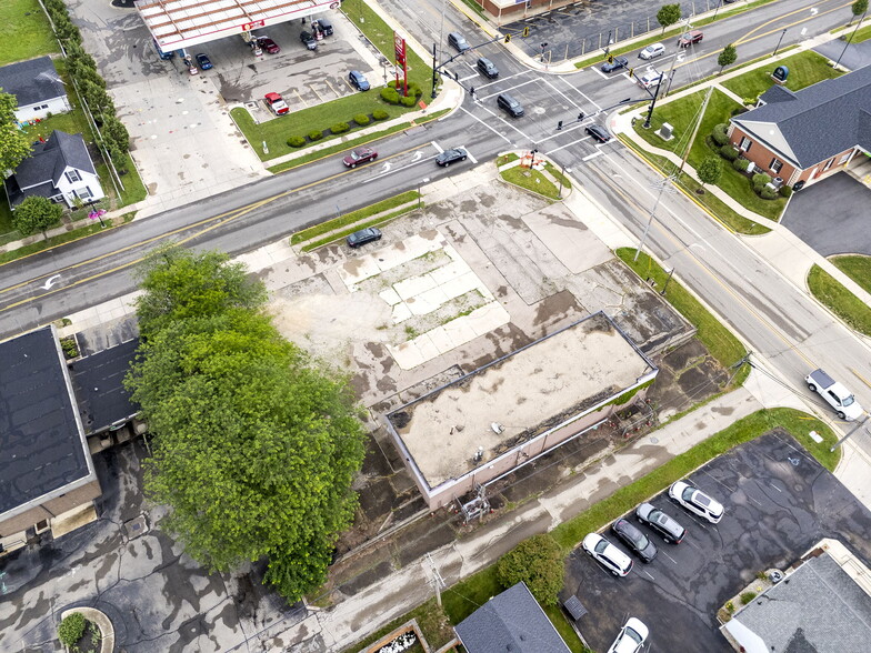 More Photos Of 324 N Main St, New Carlisle Restaurant For Sale