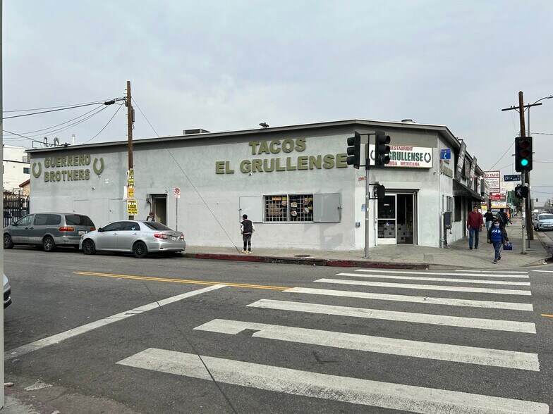 More Photos Of 1959-1965 S San Pedro St, Los Angeles Storefront For Sale