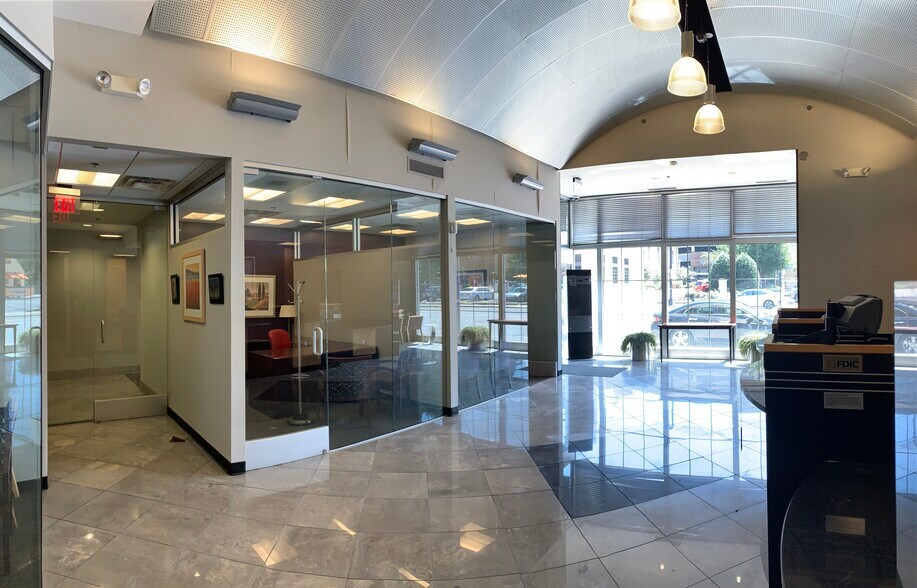 More Photos Of 2014-2034 W End Ave, Nashville Restaurant For Lease