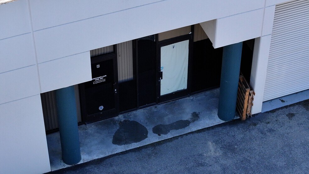 More Photos Of 16120 Caputo Dr, Morgan Hill Manufacturing For Lease