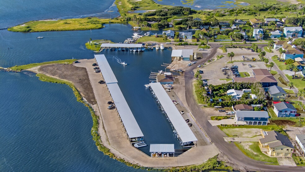 More Photos Of 4242 Laguna Shores Rd, Corpus Christi Marina For Lease