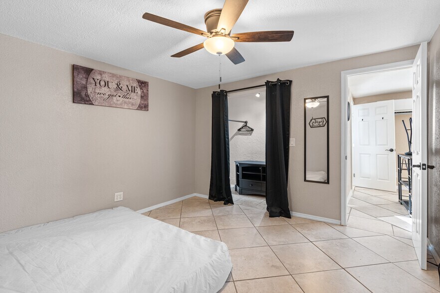 More Photos Of 12360 US Highway 27 S, Sebring Apartments For Sale