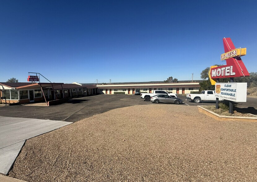 More Photos Of 2383 Route 66, Santa Rosa Hotel For Sale