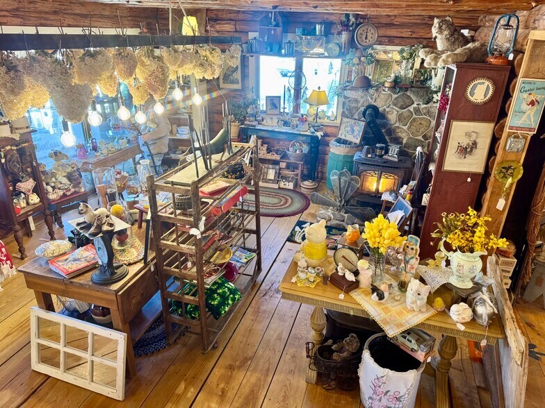 More Photos Of 2659 NH Route 16, Albany General Retail For Sale