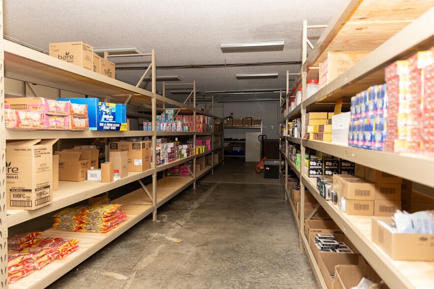 More Photos Of 493 Bev Rd, Youngstown Warehouse For Sale