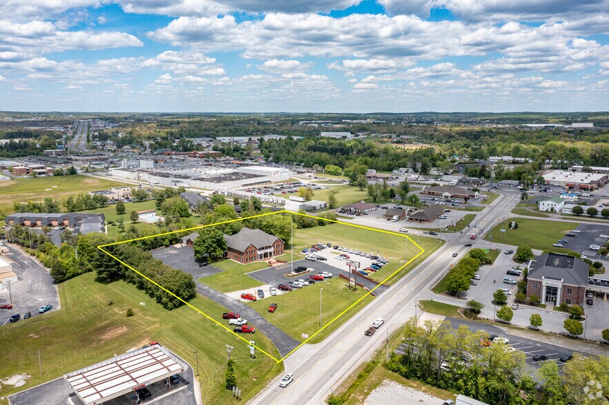 More Photos Of 236 Miller Ave, Crossville Medical For Sale