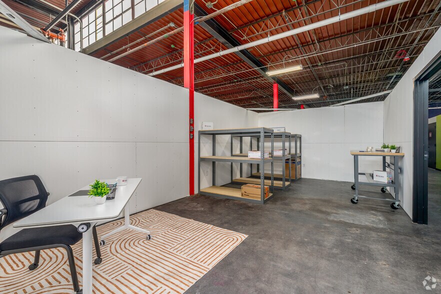 More Photos Of 20 W 14th Ave, North Kansas City Coworking Space