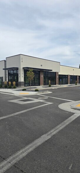 More Photos Of 714 W 400 N, Logan General Retail For Lease