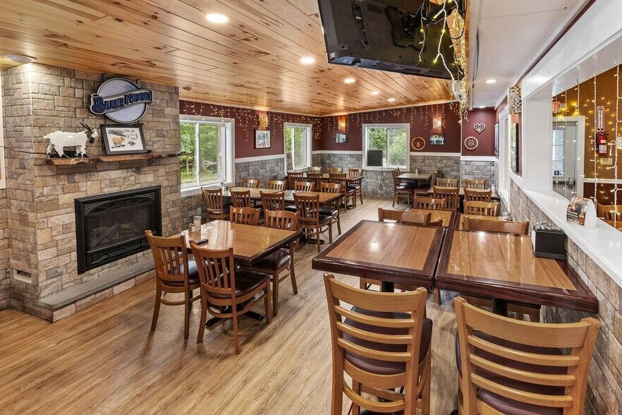 More Photos Of 46 Depot St, Fleischmanns Restaurant For Sale