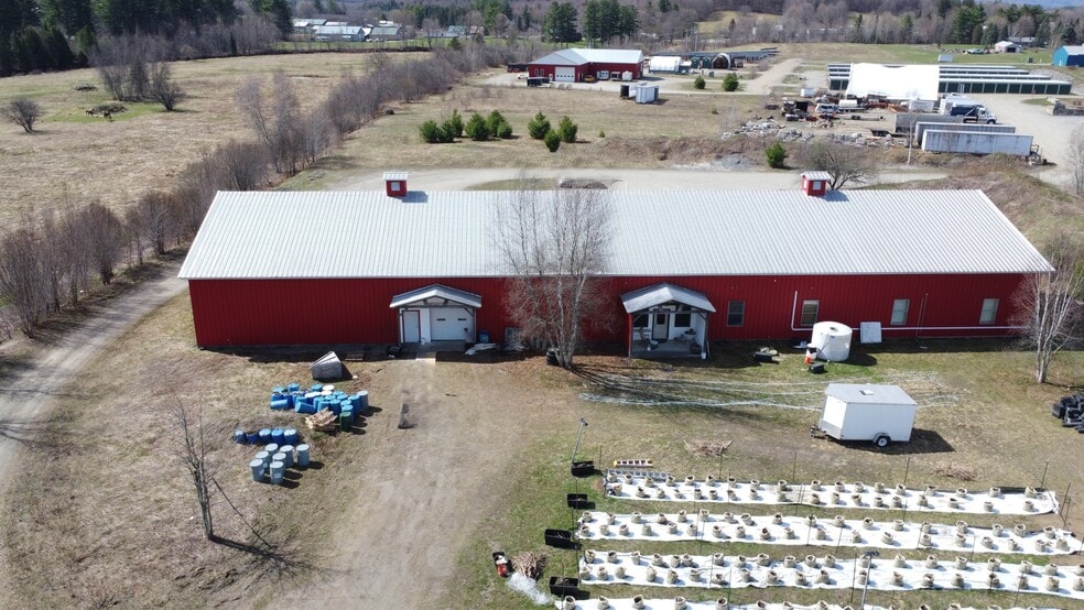 More Photos Of 76 Deer Run Ln, Hyde Park Warehouse For Sale