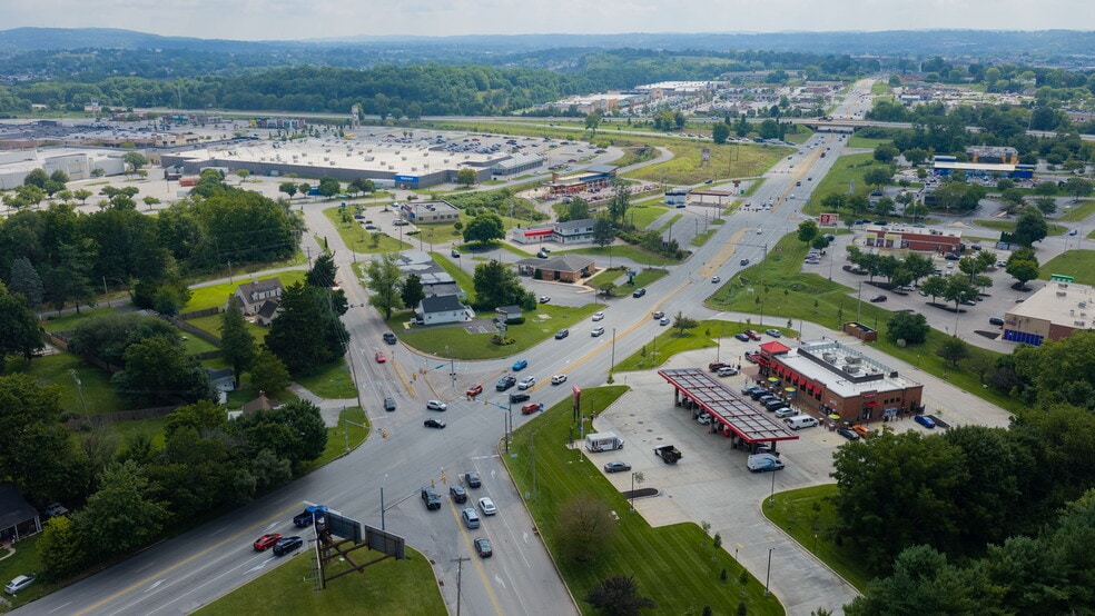 More Photos Of 1475 Carlisle Rd, York General Retail For Sale