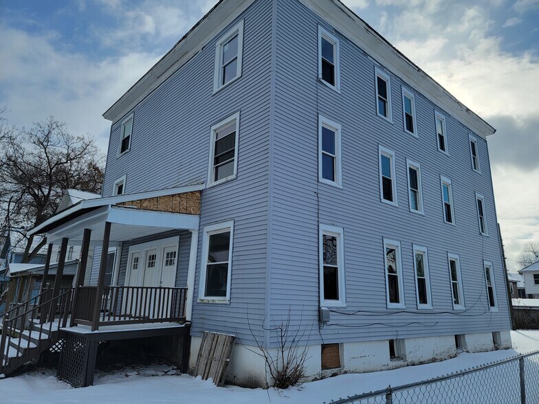 More Photos Of 61 Thorp St, Binghamton Apartments For Sale