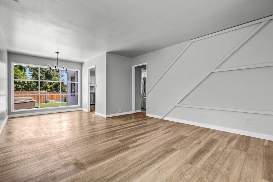 More Photos Of 6512 Coldwater Canyon Ave, Valley Glen Apartments For Sale
