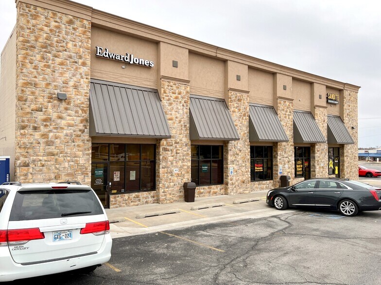 More Photos Of 406-546 Plaza Ct, Sand Springs Unknown For Lease