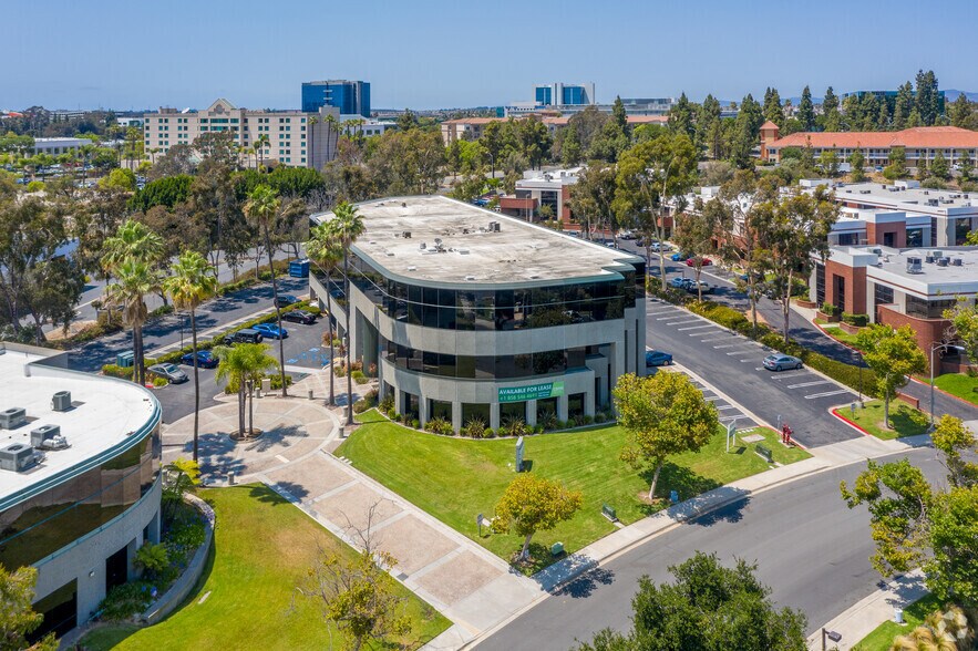 More Photos Of 6020 Cornerstone Ct W, San Diego Office For Lease