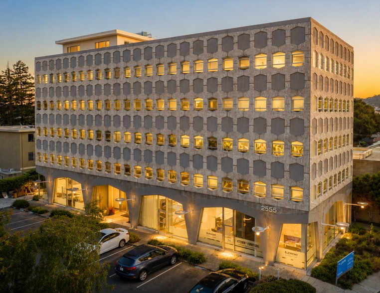 Primary Photo Of 2555 Flores St, San Mateo Medical For Lease