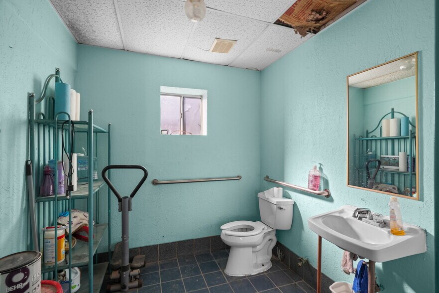 More Photos Of 7595 Alameda Ave, El Paso Land For Sale