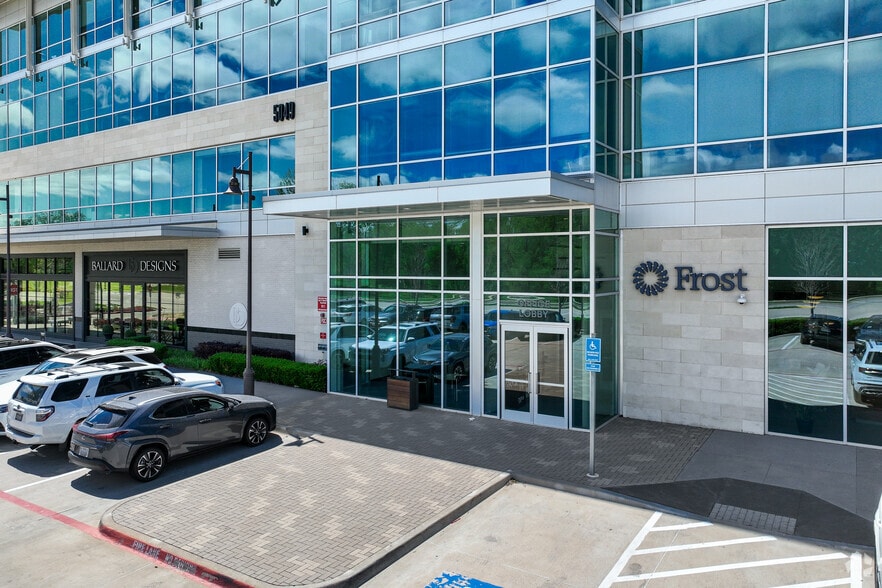 More Photos Of 5049 Edwards Ranch Rd, Fort Worth Coworking Space