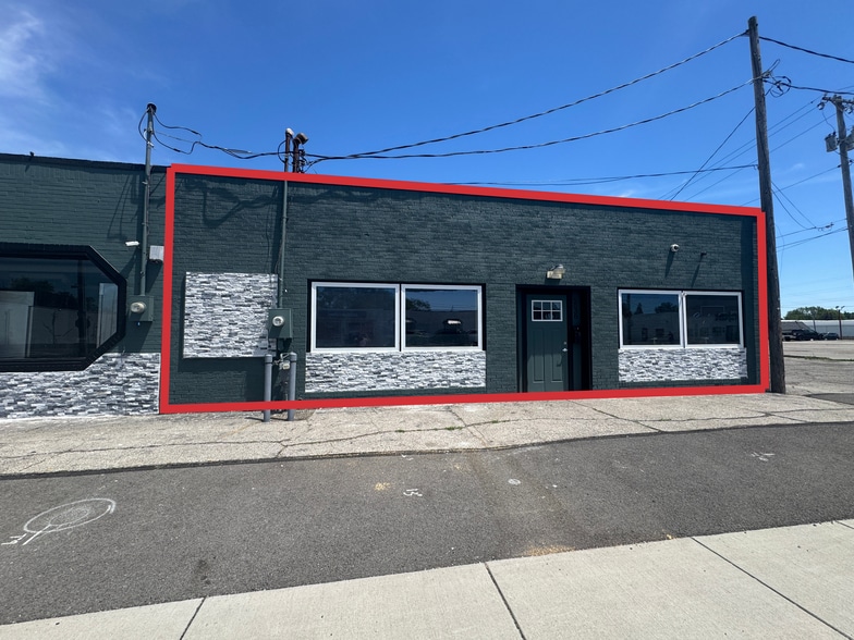 More Photos Of 5038-5044 Lewis Ave, Toledo Freestanding For Sale