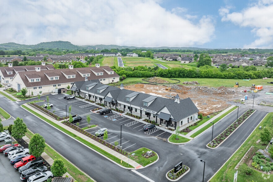 More Photos Of 210 Baber Park West Blvd, Gallatin Medical For Lease