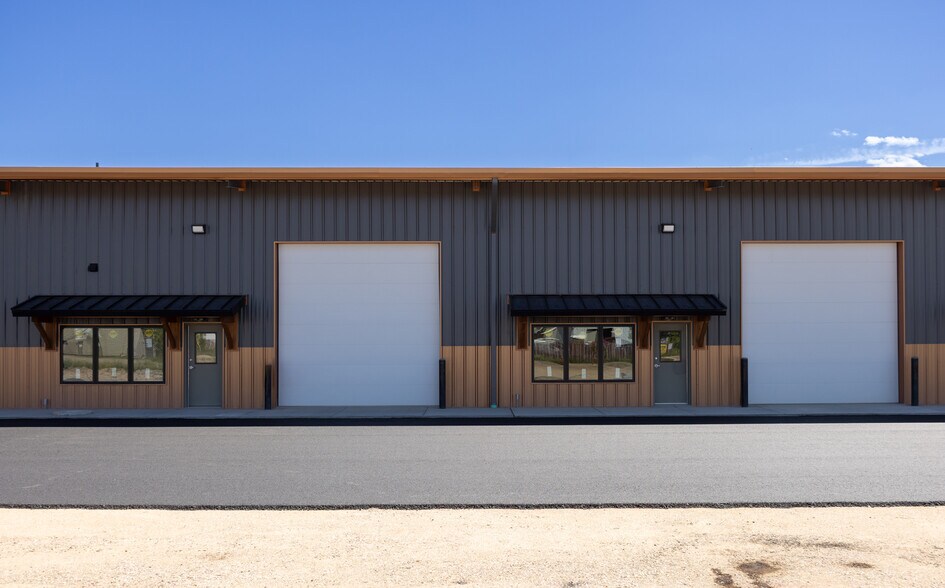 More Photos Of 9405 Futurity Dr, Missoula Warehouse For Lease