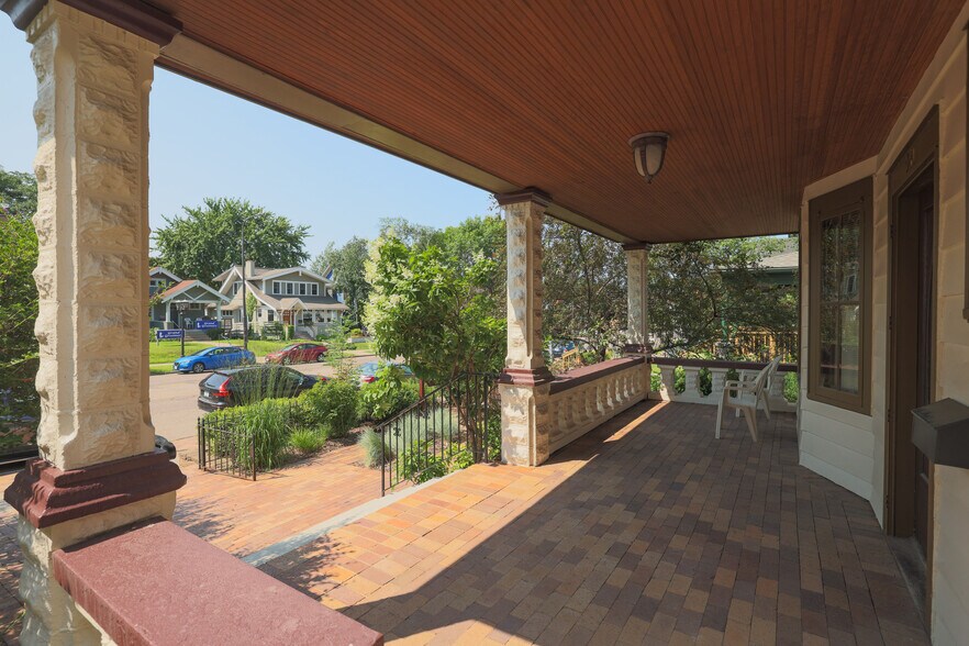 More Photos Of 951 Grand Ave, Saint Paul Office For Sale