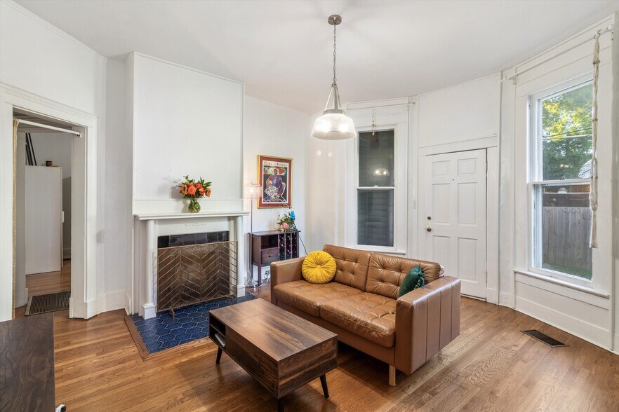 More Photos Of 2282 Central Ave, Memphis Loft Creative Space For Sale