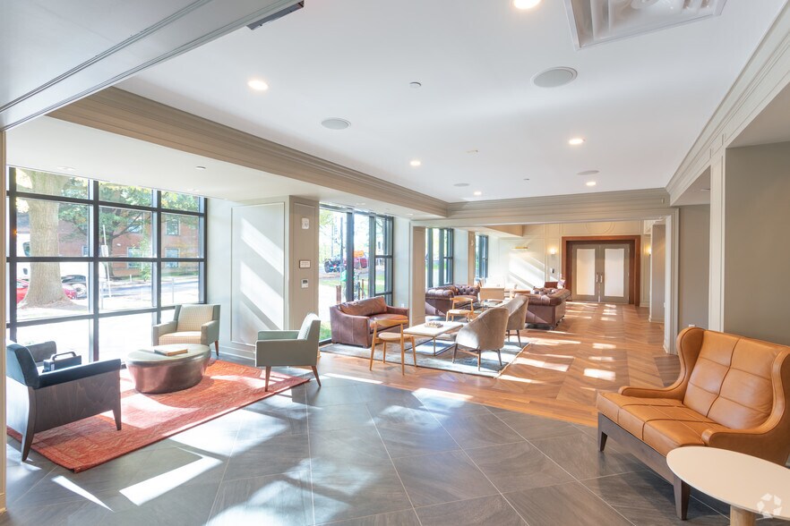 More Photos Of 2101 Wisconsin Ave NW, Washington Apartments For Lease