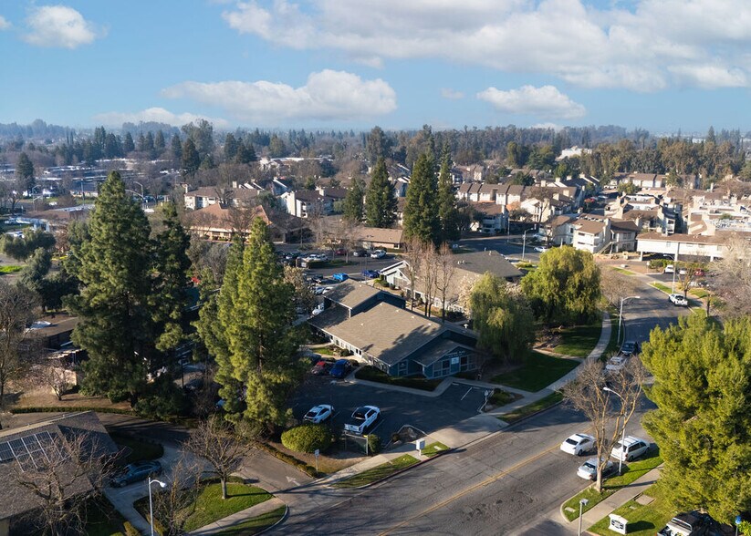 More Photos Of 3183 Collins Dr, Merced Medical For Sale