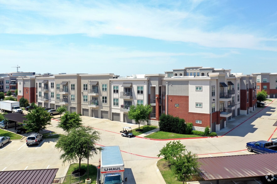 More Photos Of 380 Vista Court Dr, Plano Apartments For Lease