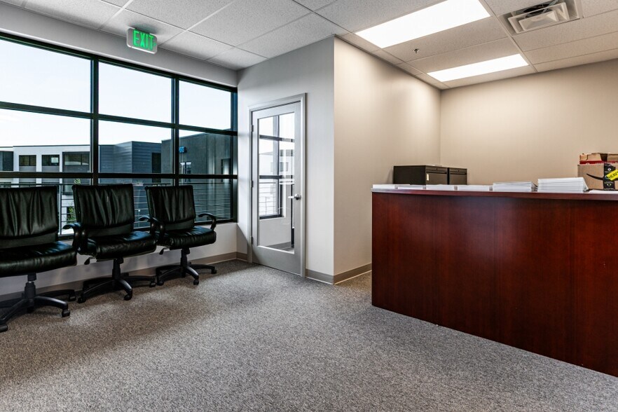 More Photos Of 4175 Forestdale Dr, Park City Loft Creative Space For Lease