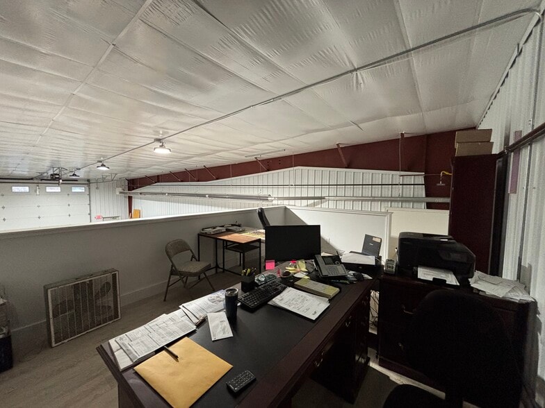 More Photos Of 2147 Blue Creek Rd, Billings Industrial For Sale