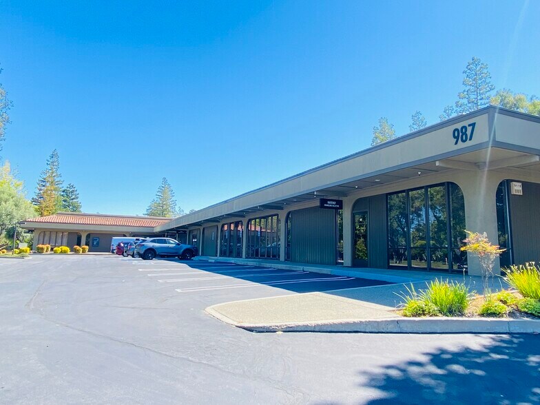 More Photos Of 983 University Ave, Los Gatos Unknown For Lease