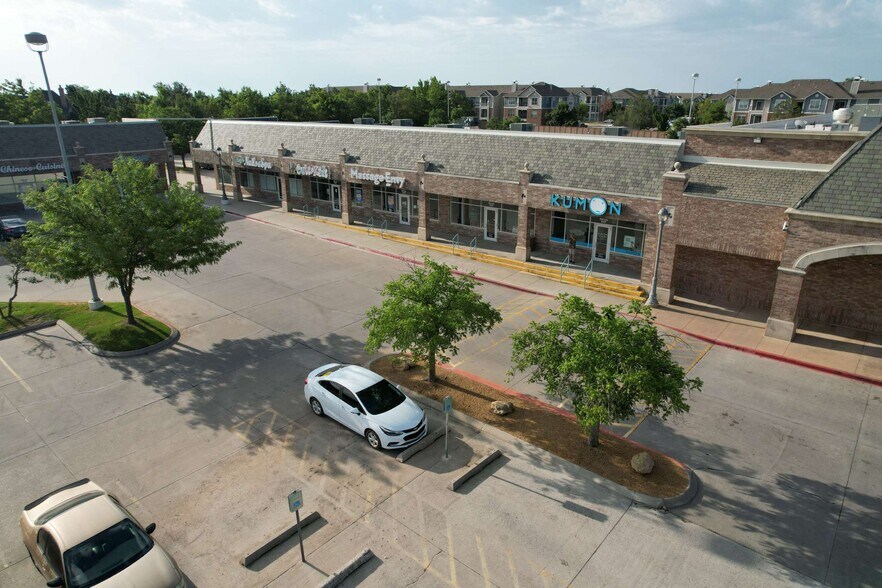 More Photos Of 10600 S Pennsylvania Ave, Oklahoma City General Retail For Lease