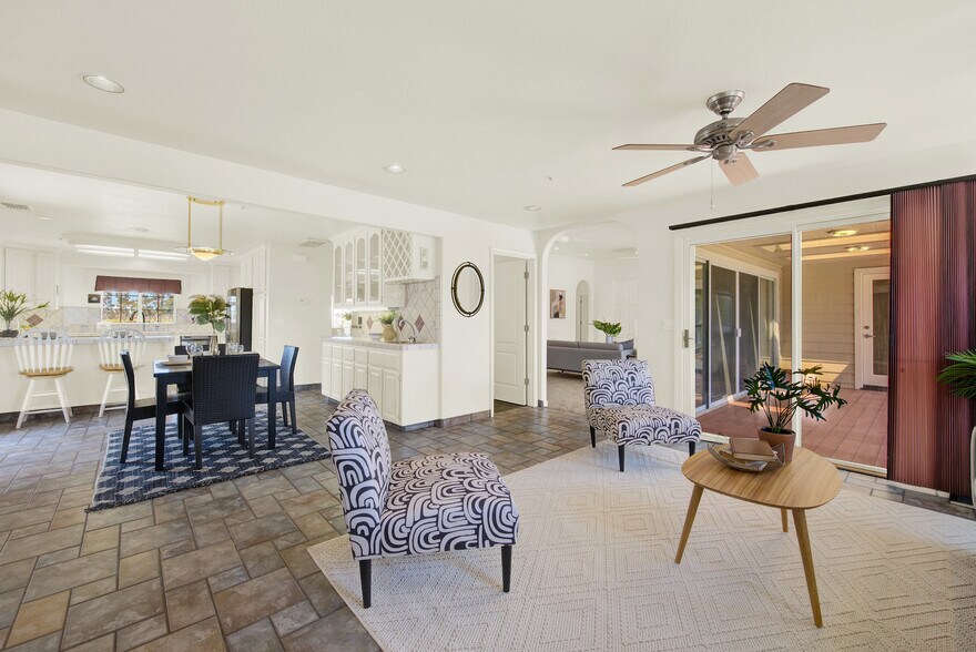 More Photos Of 5050 Melissa Ln, Vacaville Light Manufacturing For Sale